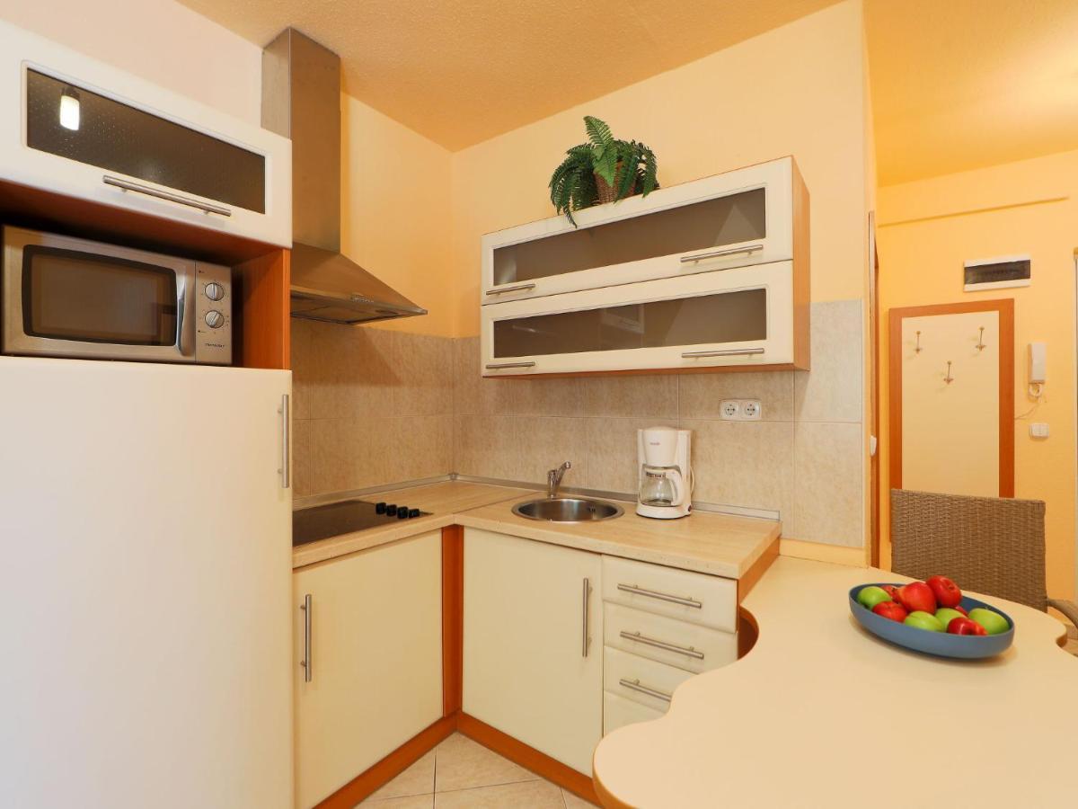 Apartment Balaton A2008 Balatonfoldvar Bagian luar foto
